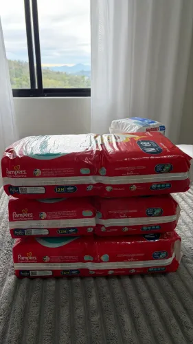 3 pacotes Fralda Pampers super Sec tamanho M