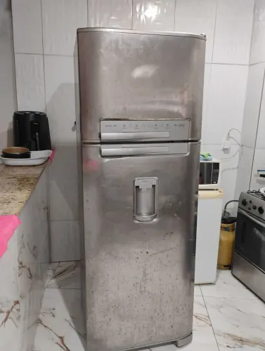 Geladeira Eletrolux 428 Litros