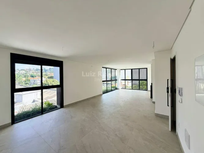 Apartamento à venda no bairro Lourdes