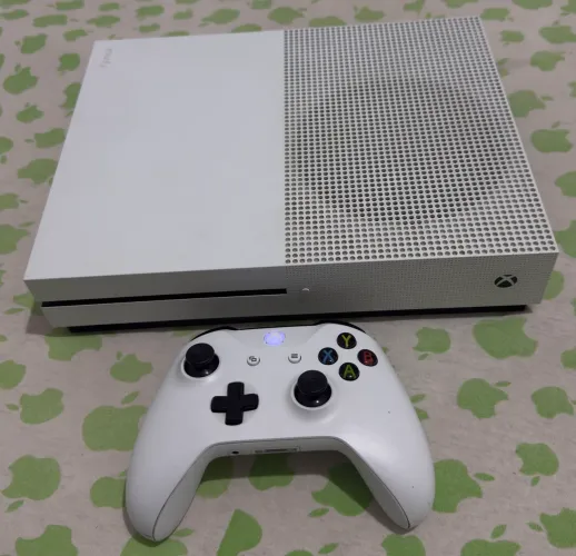 Xbox one S 1TB