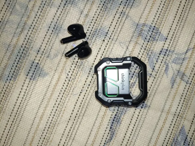 VENDE SE FONE DE OUVIDO 