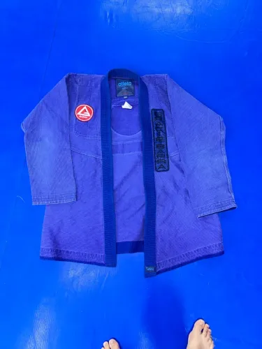KIMONO GRACIE BARRA V3 AZUL - TAMANHO A4
