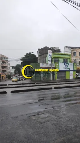 Lojas-Prédio comercial de esquina - Avenida Vicente de Carvalho prox. BRT