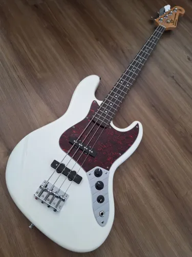 Baixo SX Jazz Bass Standard Series