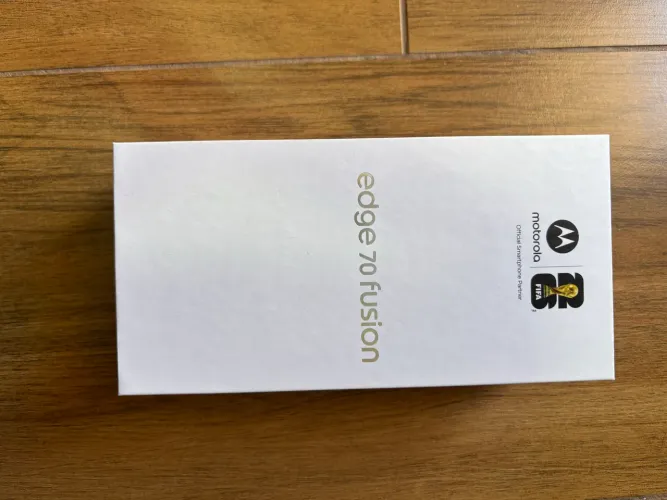Smartphone Motorola Edge 70 Fusion - Lacrado
