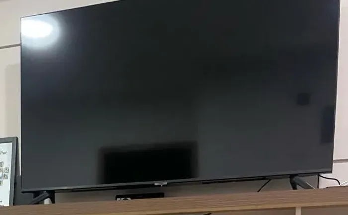 Samsung Smart TV 50? Crystal UHD 4K, modelo 50AU7700
