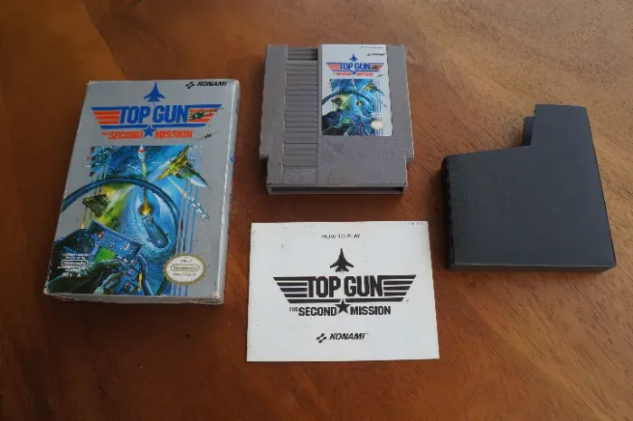 TOP GUN SECOND MISSION - KONAMI - Jogo original para Nintendinho / NES