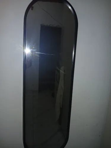 Vendo espelho, 1 metro de altura e 30 cm de largura