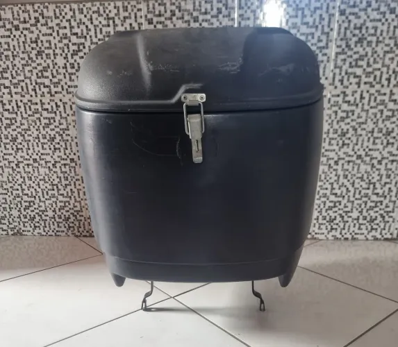 Bauleto Resiplastic Maxx 90l Preto Para Motoboys Preto