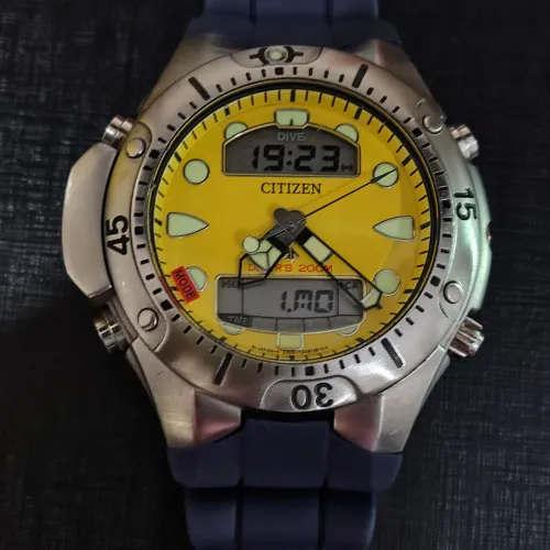Relógio Citizen Aqualand jp1060