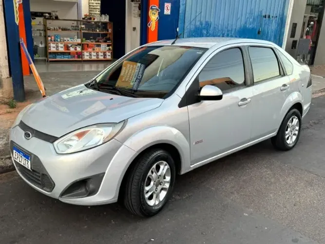 Ford Fiesta Sed. 1.6 8V Flex 4P 2011
