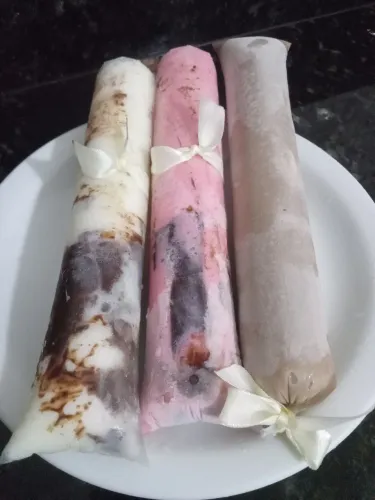 Geladinhos gourmet / 9 8735 42 97 