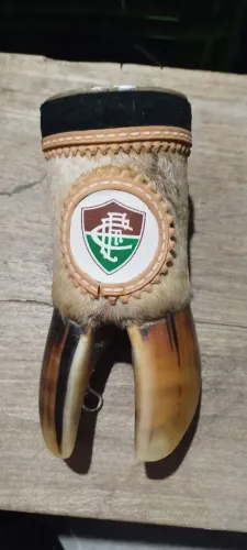 Caneca em alumínio pé de boi