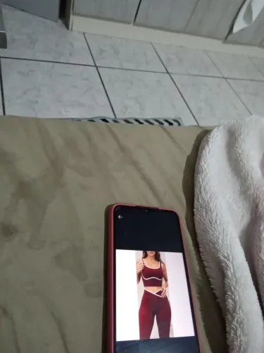 Vendo esse conjunto leggin com top para academia nova