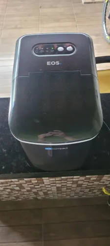 Maquina de fazer Gelo 