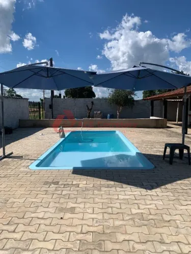 Chácara com Piscina e Pomar no Condomínio Doce Mar