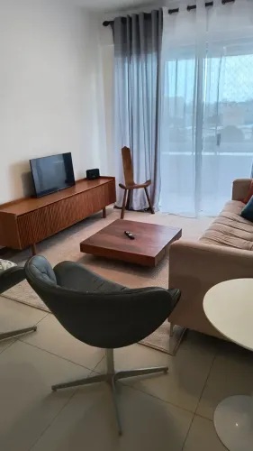 Apartamento semi mobiliado para aluguel com 3 quartos em Pitangueiras - Lauro de Freitas -
