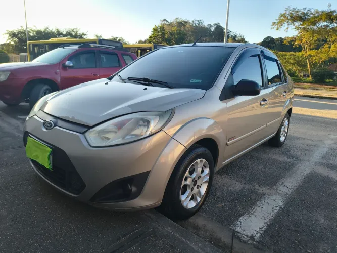 Ford Fiesta Sed. 1.6 8V Flex 4P 2011