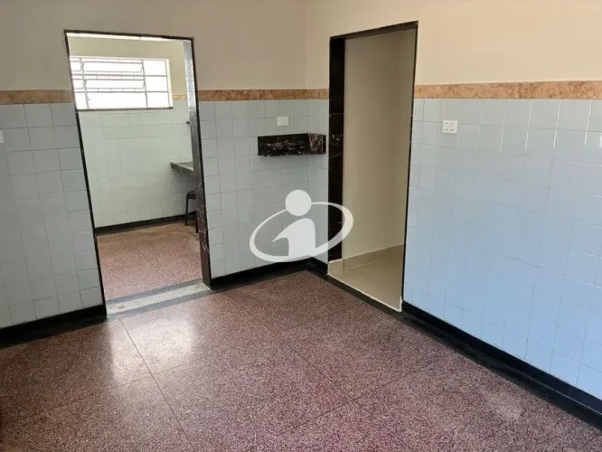 Aluguel Casa OSVALDO REZENDE