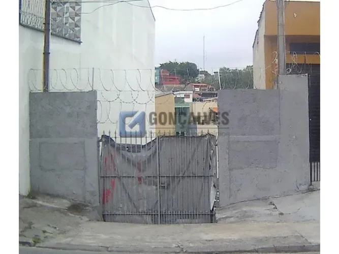 Terreno Residencial 680 m² à Venda em Vila Sacadura Cabral, Santo André