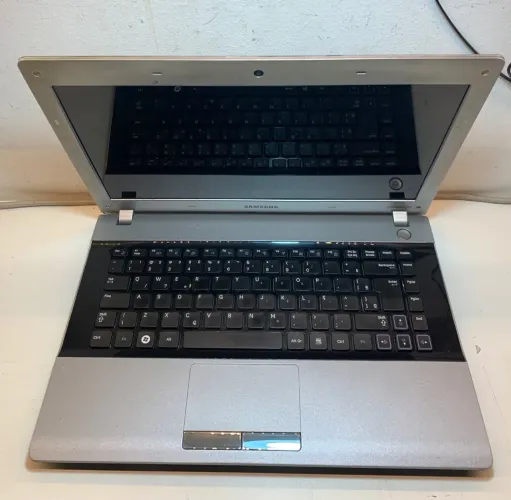 Samsung Core I5 | 6GB RAM | HD de 320GB | Tela 14" | Bateria Ruim