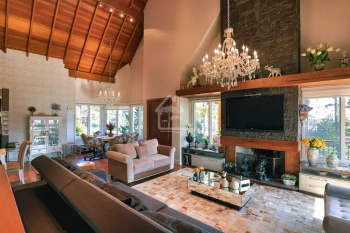 CASA À VENDA NO CONDOMÍNIO ASPEN MOUNTAIN EM GRAMADO