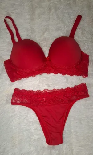 Conjunto Plus Size Rendado - Sutiã com Bojo + Calcinha