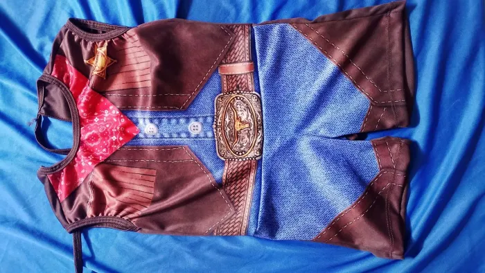 Fantasia infantil de cowboy