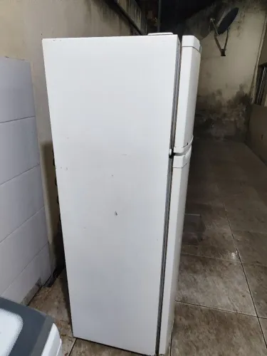 Geladeira Consul
