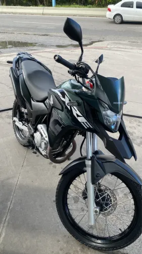 Vendo xre 2019