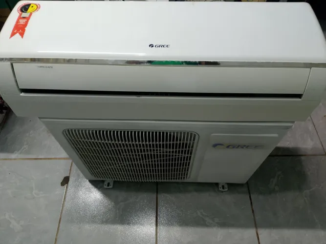 Ar-condicionado gree 12.000 BTUs