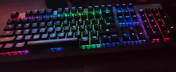 Venda-se teclado motospeed mecânico RGB