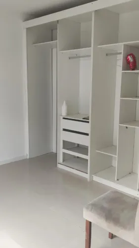 Casa 2/4 com suíte