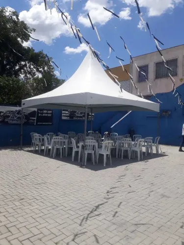 Vende-se tenda 5x5 Chapéu de Bruxa