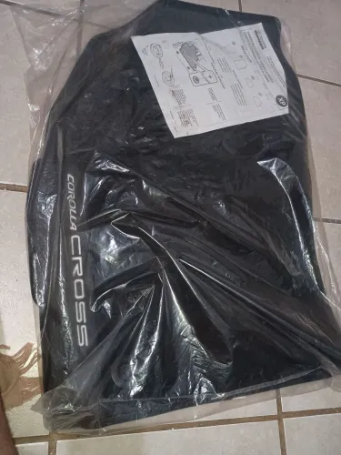 Kit tapete carpete original Corolla Cross lacrado