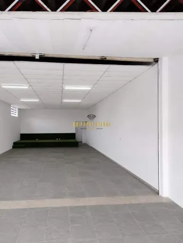 Salão Comercial para Aluguel no Jardim Amazonas em Suzano- SP