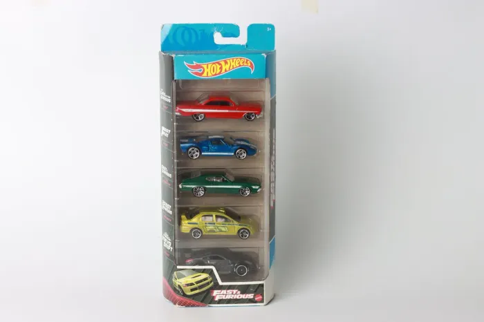 Vendo carrinhos EDIÇÃO LIMITADA nunca abertos (Colecionador)