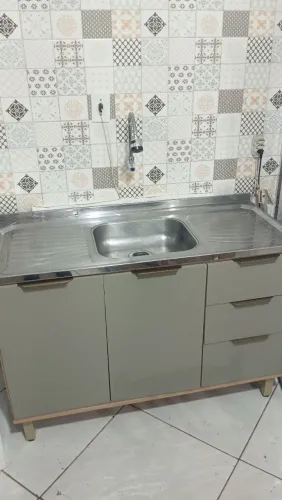 Cozinha semi nova 