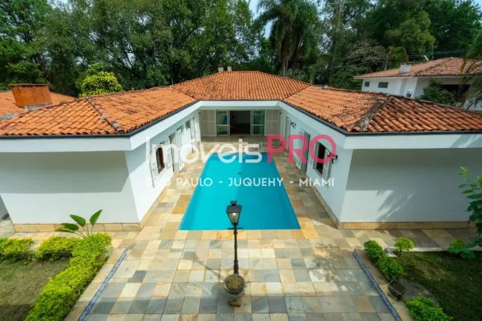 Linda casa no Jardim Marajoara com piscina!