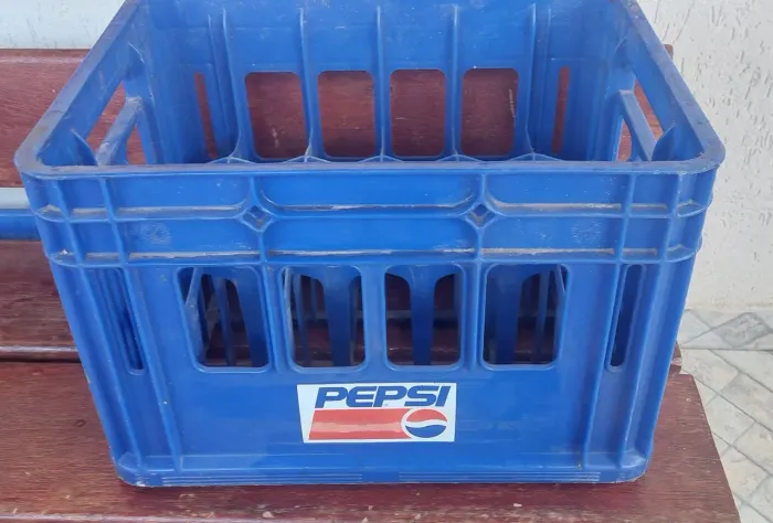 Caixa engradado de refrigerante PEPSI antigo antiguidade decoração cenário uso ñ coca cola
