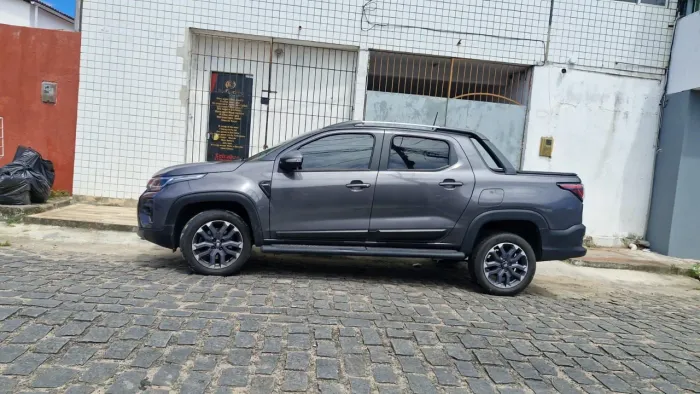 Fiat Strada Ultra 1.0 Flex Turbo CD Aut. 2025