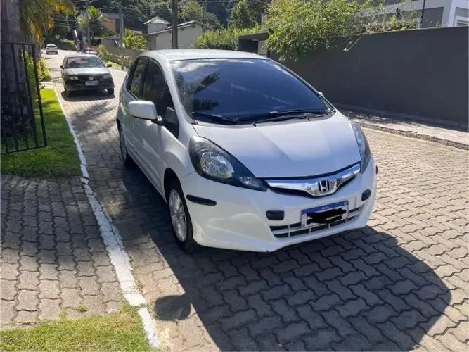 Honda Fit LX 1.4/ 1.4 Flex 8v/16v 5P Aut. 2014