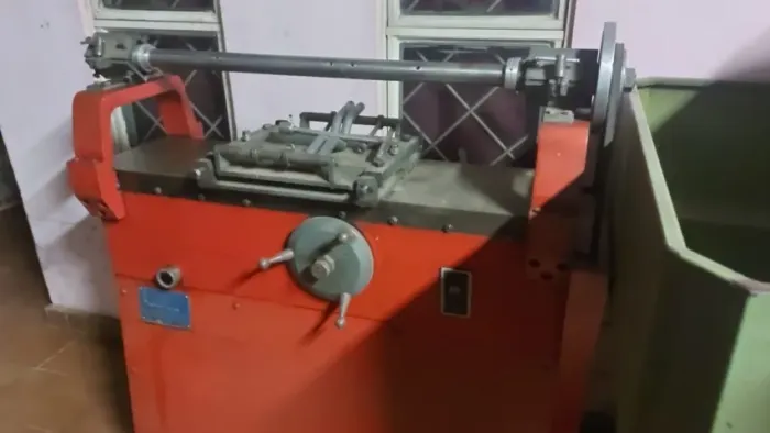 Vendo Maquina de Retificar Carcaça 