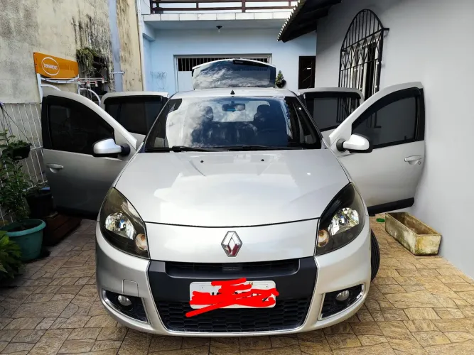Renault Sandero Privilège Hi-flex 1.6 8V 5P 2013