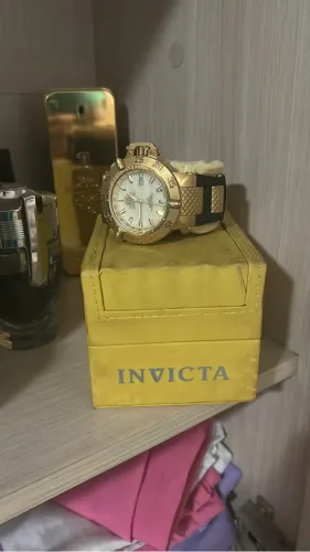 Relógio invicta 
