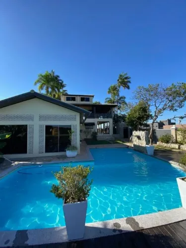 Casa com 4 Suítes em Chapada dos Guimarães no MORRO DOS VENTOS à venda, 500 m² por R$ 3.00