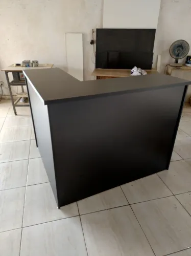 Balcão em L 100% MDF 15mm dupla face tx