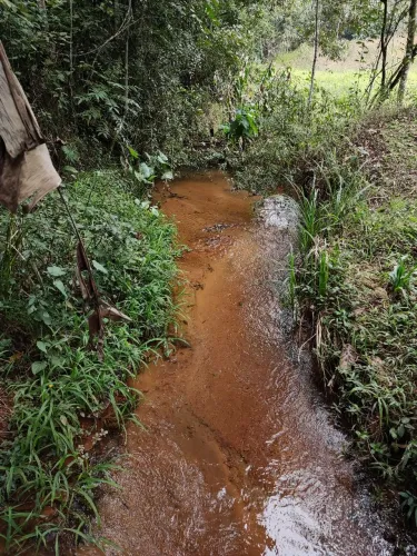 Otimas chácaras, apenas 700 mts da BR 262, 12 minutos de Pedra Azul, perto Casa da Bica