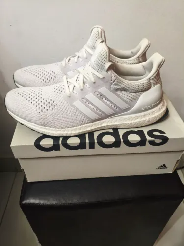 Tênis Adidas ultraboost 1.0 Dna branco 43