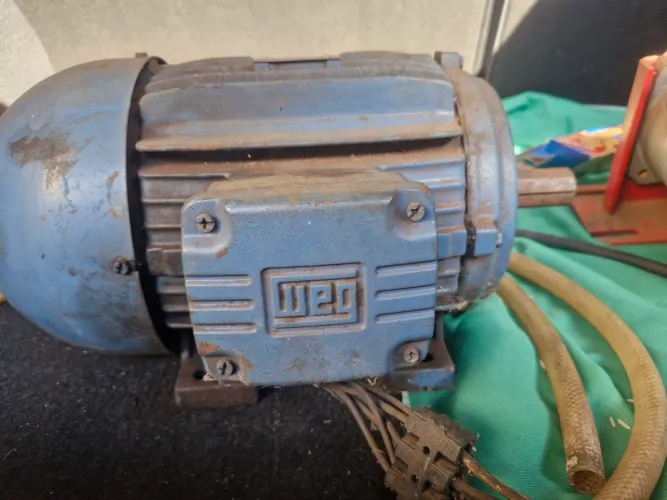 Motor weq 5 cavalos 3.485rpm
